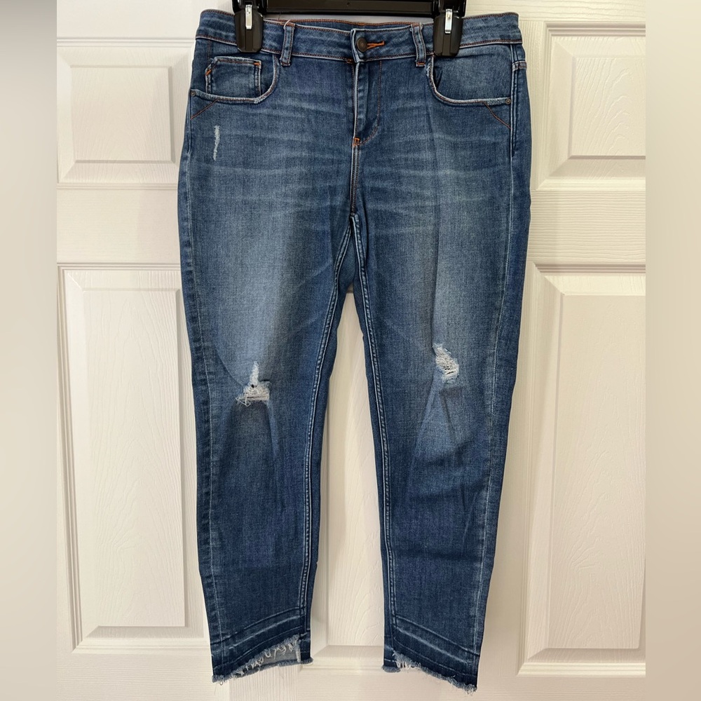 Zara Z1975 Basic Denim Distressed Uneven Raw Hemline Ankle Jeans